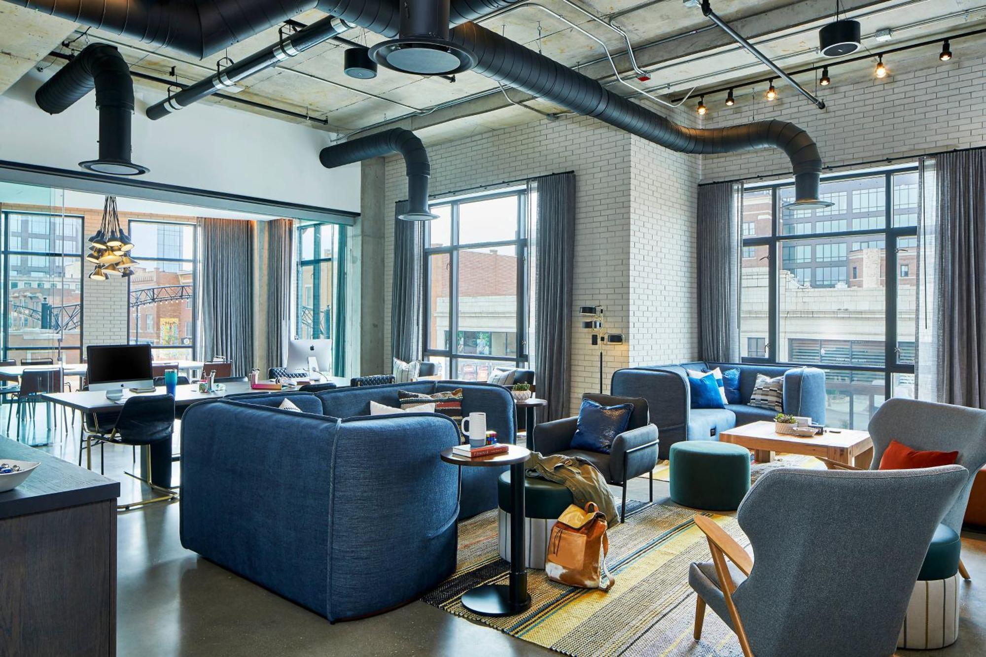 Moxy Columbus Short North Hotel Exterior photo